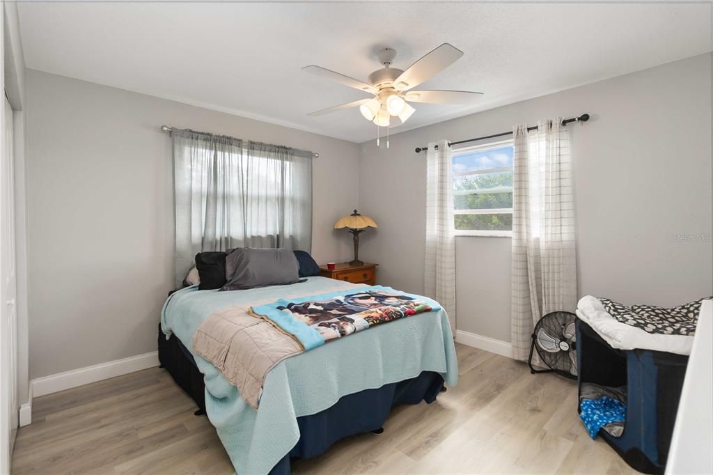 待售: $515,000 (3 贝兹, 2 浴室, 1326 平方英尺)