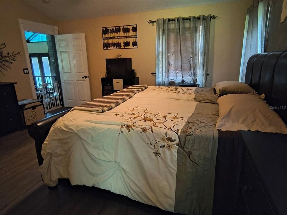 For Sale: $1,875,000 (4 beds, 3 baths, 3441 Square Feet)