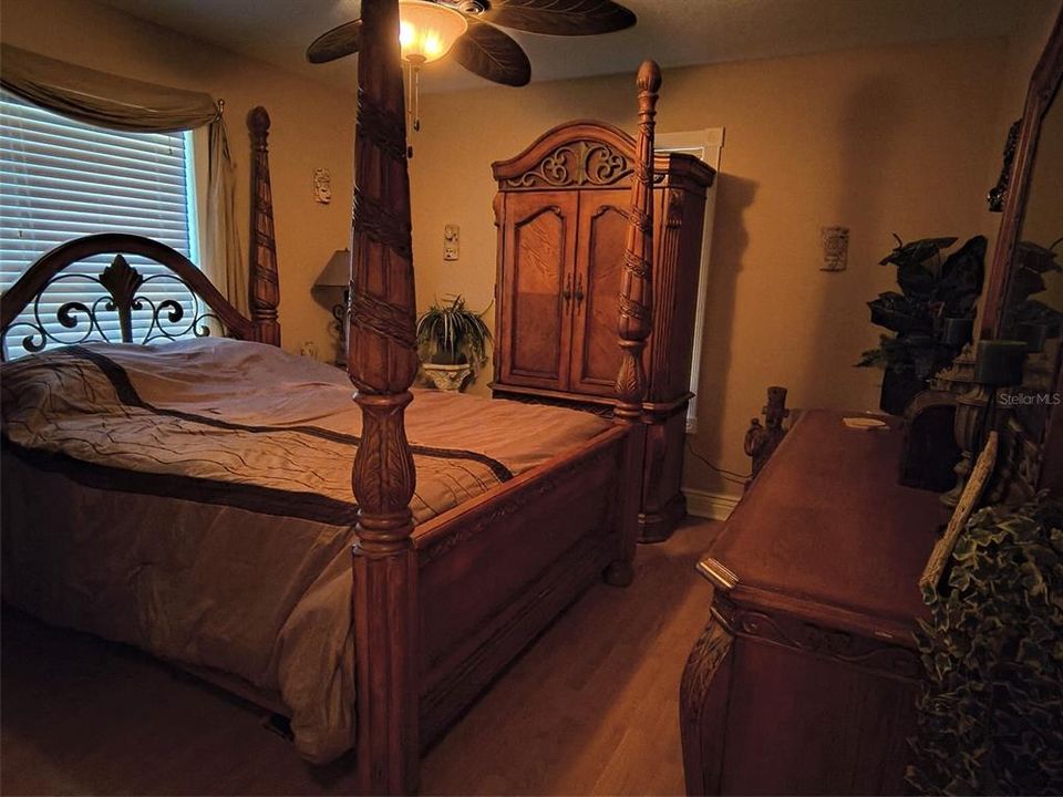 For Sale: $1,875,000 (4 beds, 3 baths, 3441 Square Feet)