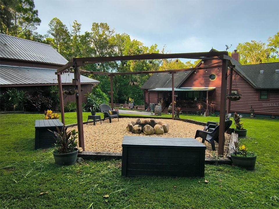 For Sale: $1,875,000 (4 beds, 3 baths, 3441 Square Feet)