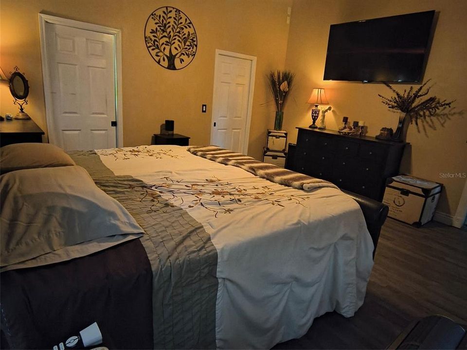 For Sale: $1,875,000 (4 beds, 3 baths, 3441 Square Feet)