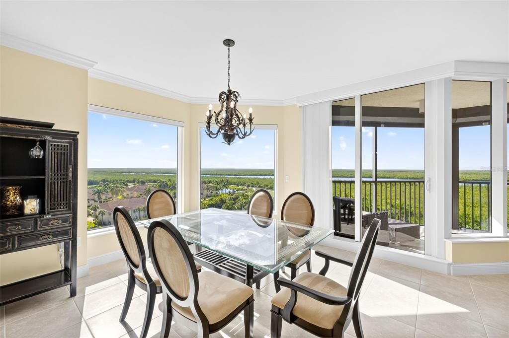 For Sale: $549,000 (2 beds, 2 baths, 2330 Square Feet)