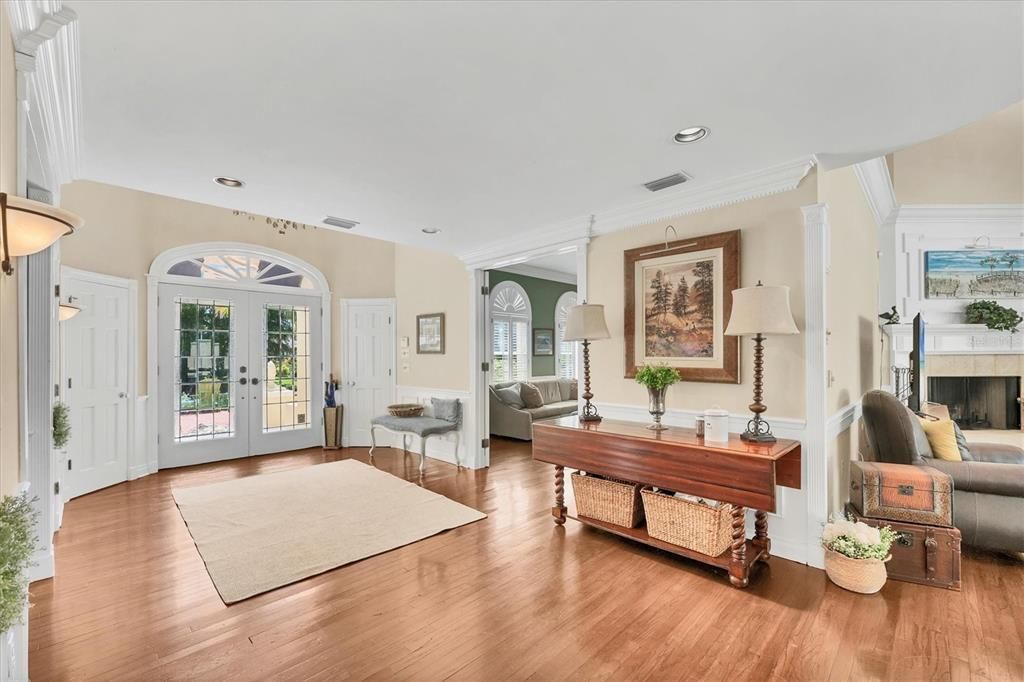 Activo con contrato: $1,795,000 (5 camas, 3 baños, 4554 Pies cuadrados)