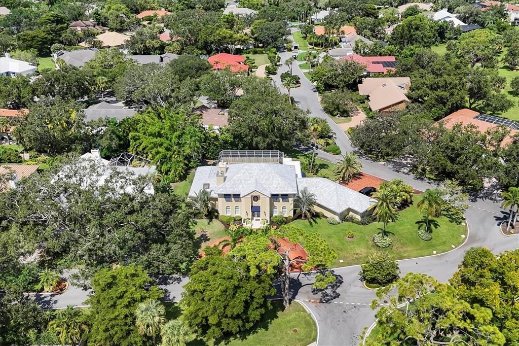 Activo con contrato: $1,795,000 (5 camas, 3 baños, 4554 Pies cuadrados)