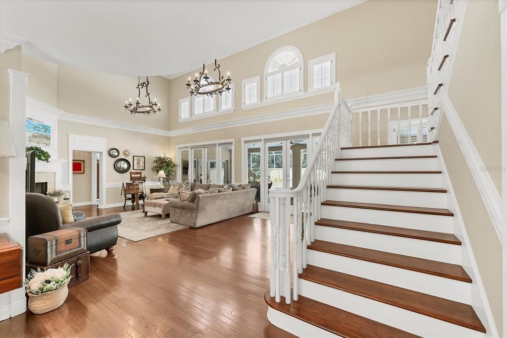 Activo con contrato: $1,795,000 (5 camas, 3 baños, 4554 Pies cuadrados)