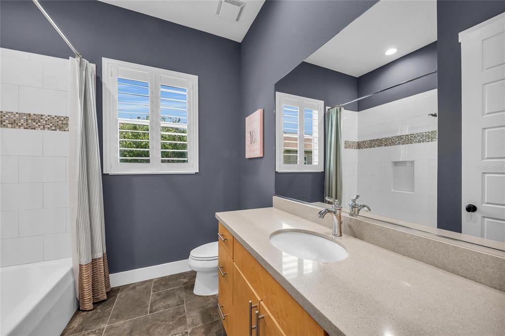 En Venta: $1,170,000 (3 camas, 2 baños, 3133 Pies cuadrados)