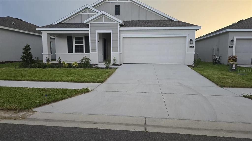 最近租的: $2,000 (4 贝兹, 3 浴室, 2080 平方英尺)