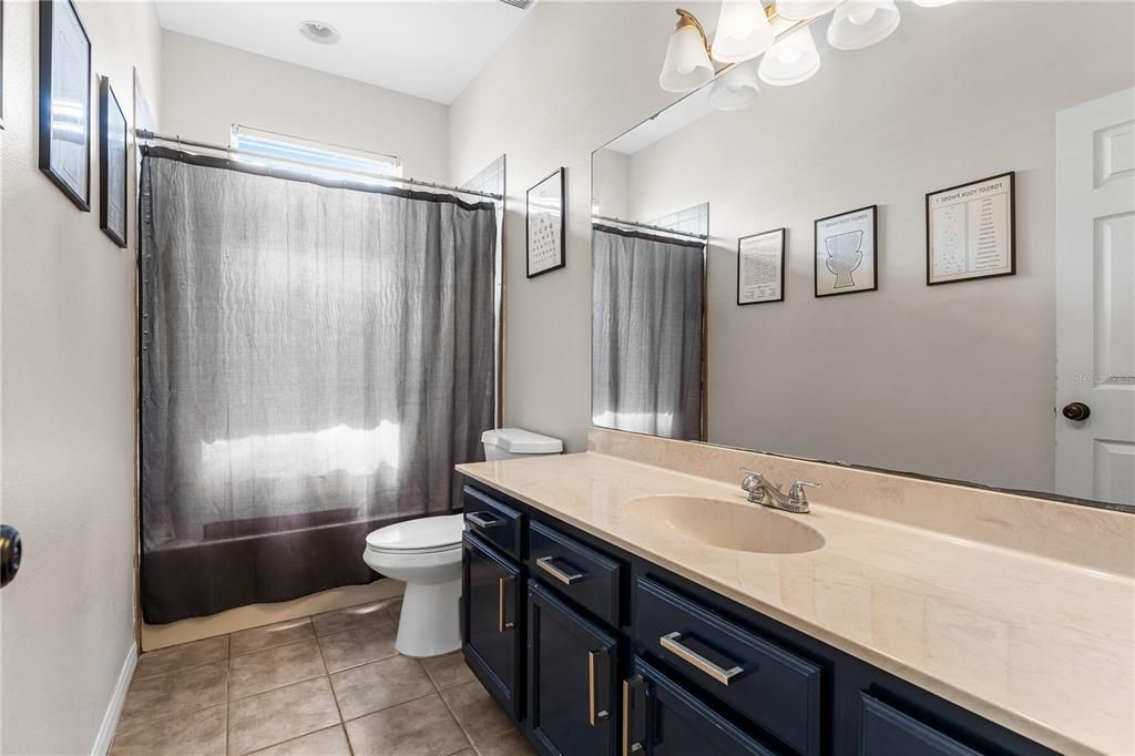 Active With Contract: $875,000 (5 beds, 2 baths, 3510 Square Feet)