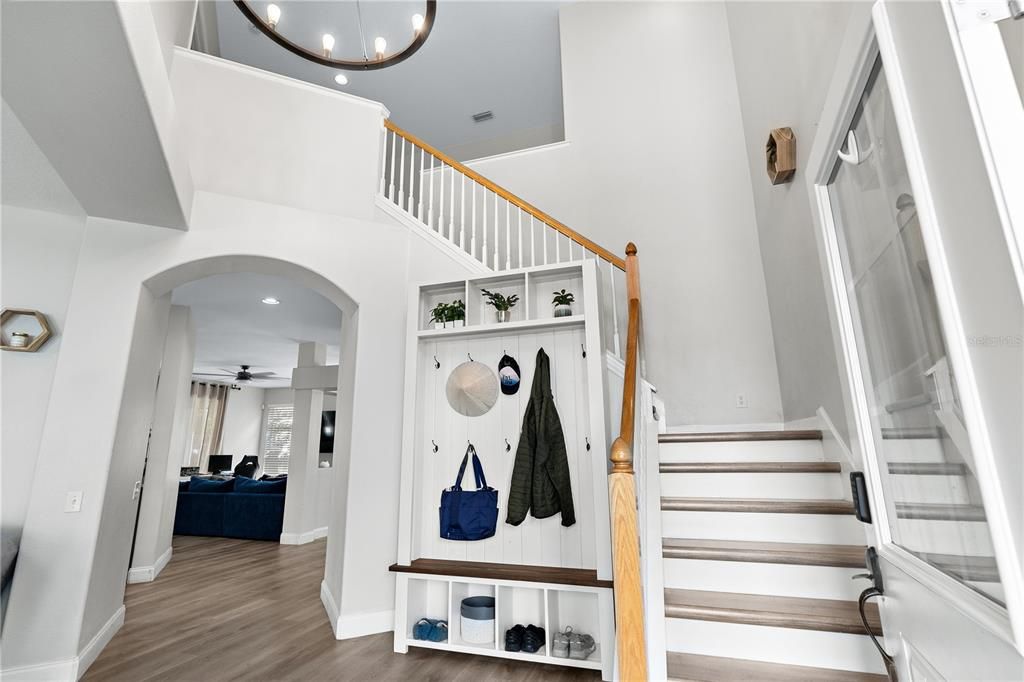 Active With Contract: $875,000 (5 beds, 2 baths, 3510 Square Feet)