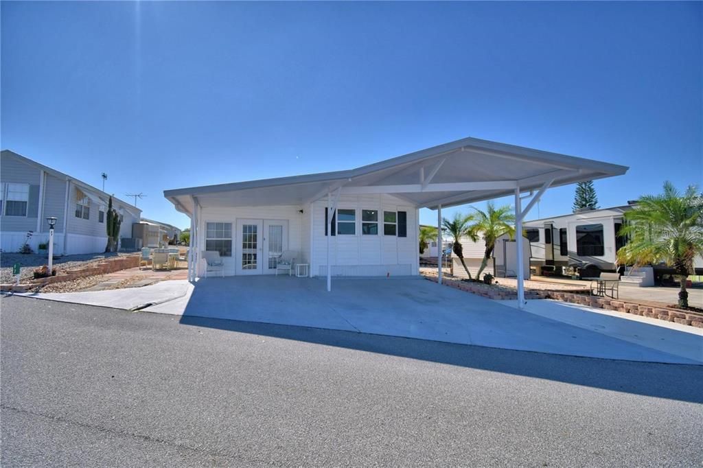 Recently Sold: $127,500 (2 beds, 2 baths, 1120 Square Feet)