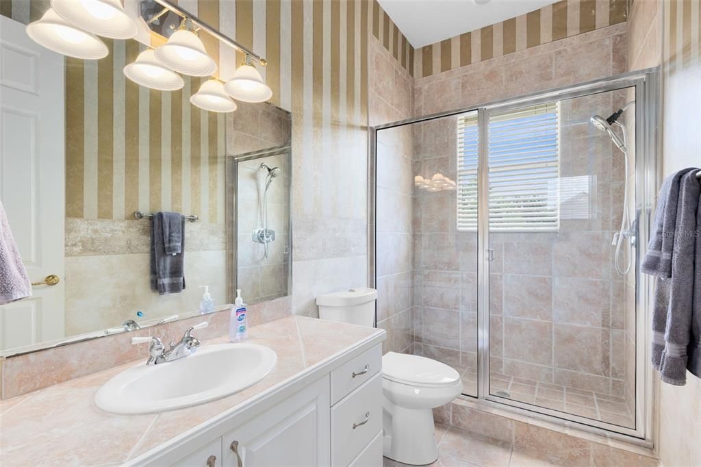 待售: $1,250,000 (5 贝兹, 4 浴室, 4078 平方英尺)