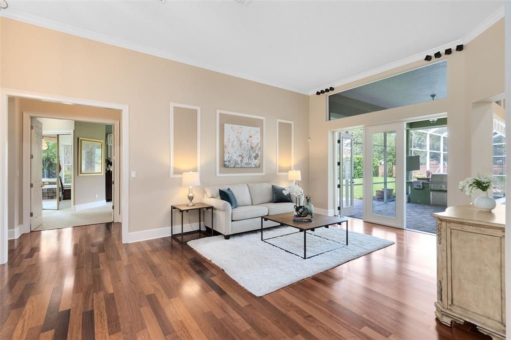 待售: $1,250,000 (5 贝兹, 4 浴室, 4078 平方英尺)