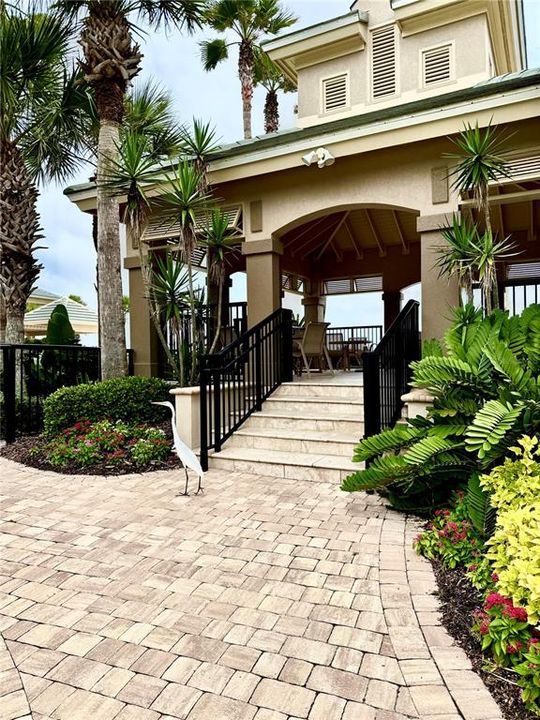 For Sale: $1,495,000 (3 beds, 3 baths, 1889 Square Feet)