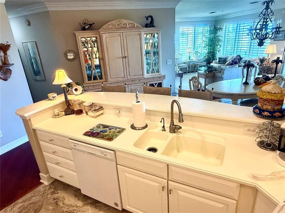 For Sale: $1,495,000 (3 beds, 3 baths, 1889 Square Feet)