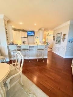 For Sale: $1,495,000 (3 beds, 3 baths, 1889 Square Feet)