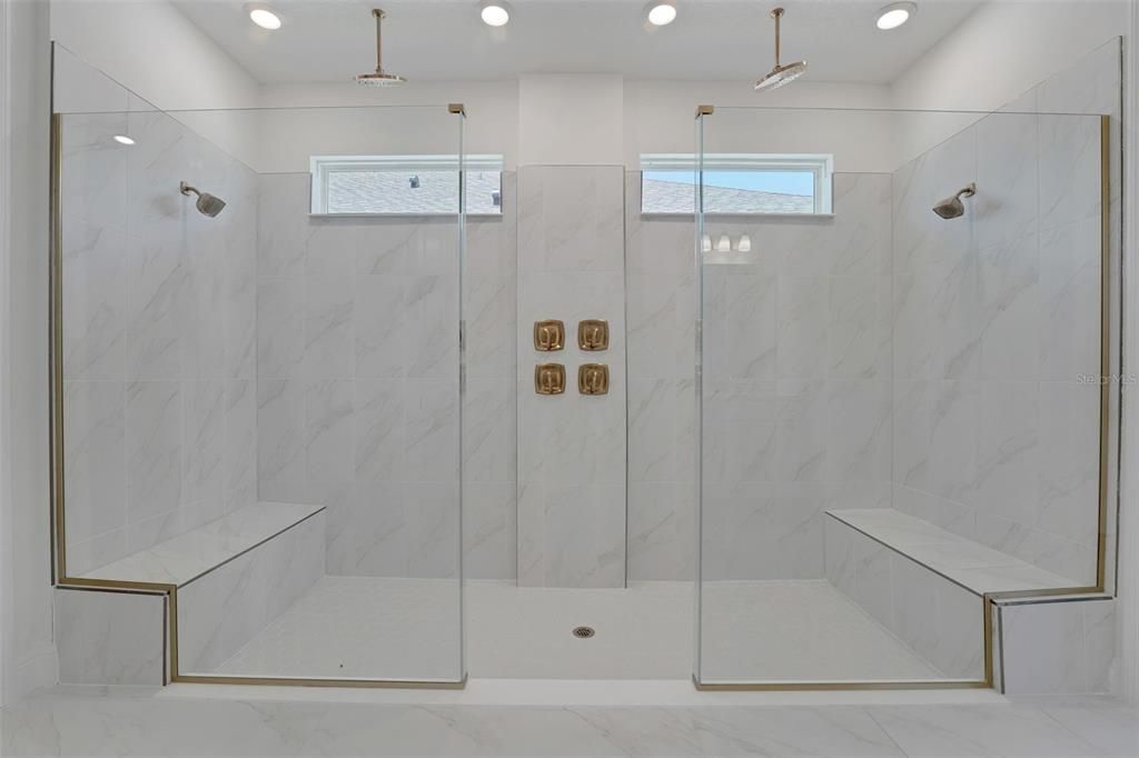 For Sale: $685,000 (4 beds, 4 baths, 3099 Square Feet)