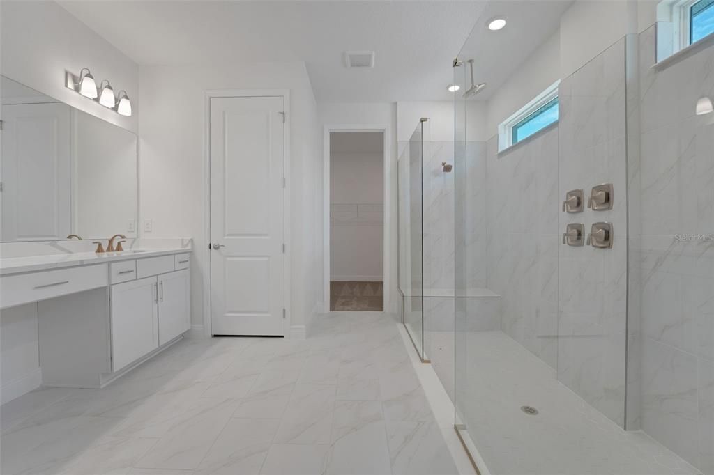 For Sale: $685,000 (4 beds, 4 baths, 3099 Square Feet)