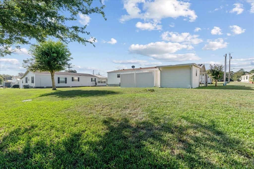 Active With Contract: $170,000 (2 beds, 2 baths, 1000 Square Feet)