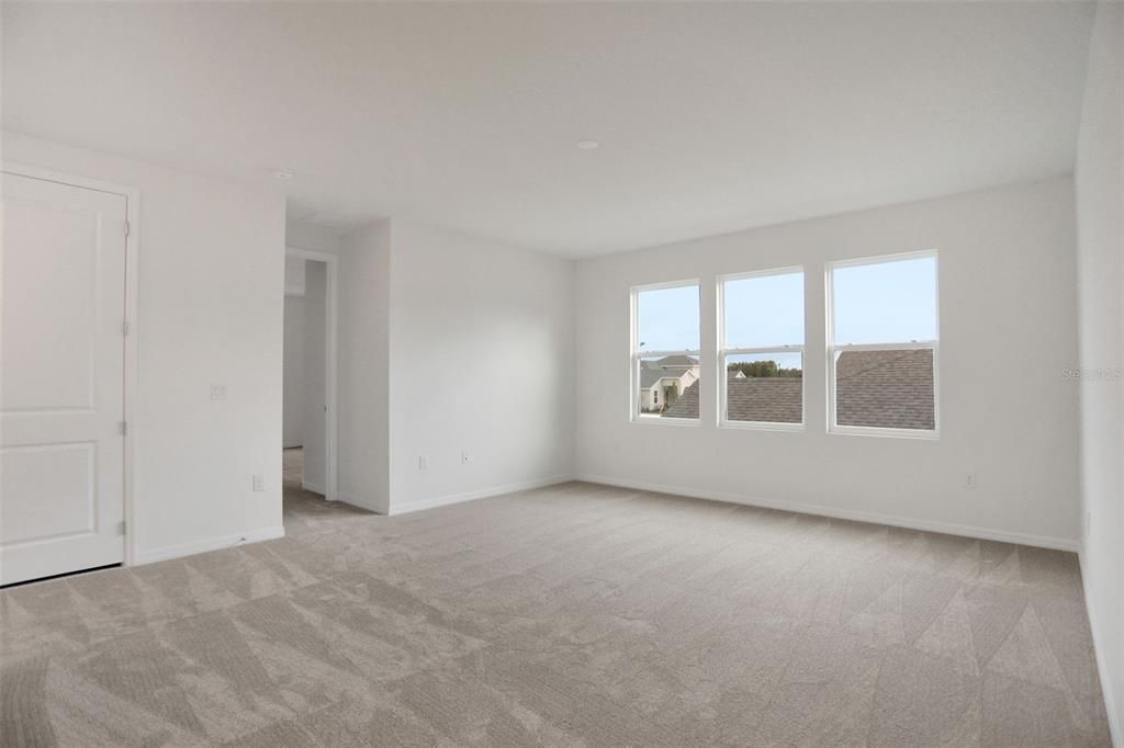 En Venta: $619,900 (6 camas, 3 baños, 3550 Pies cuadrados)