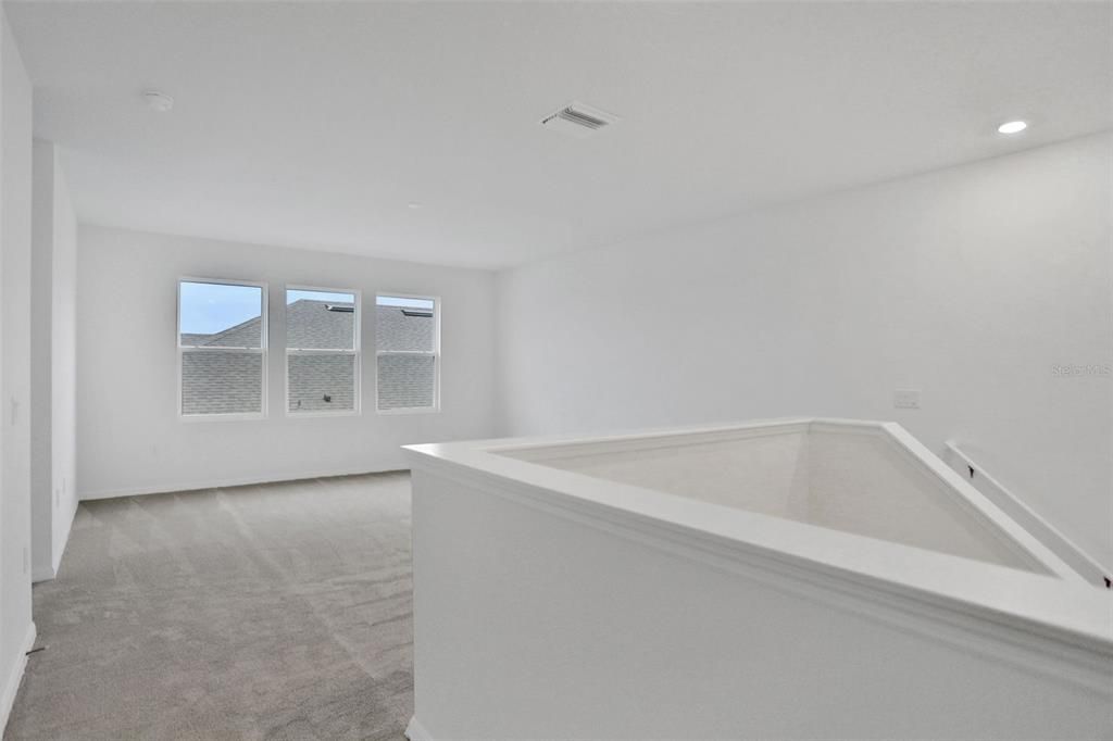 En Venta: $619,900 (6 camas, 3 baños, 3550 Pies cuadrados)