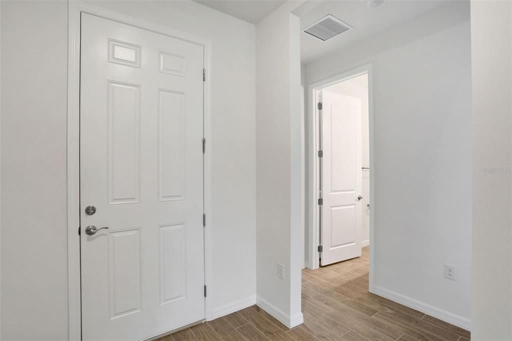 待售: $599,990 (4 贝兹, 3 浴室, 2687 平方英尺)