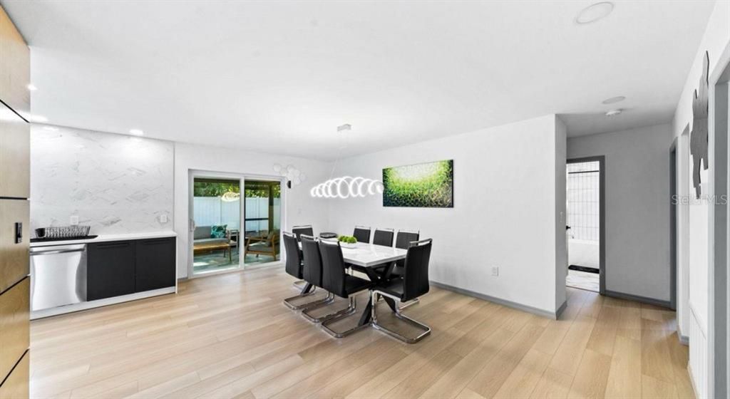 For Rent: $4,500 (3 beds, 2 baths, 1626 Square Feet)