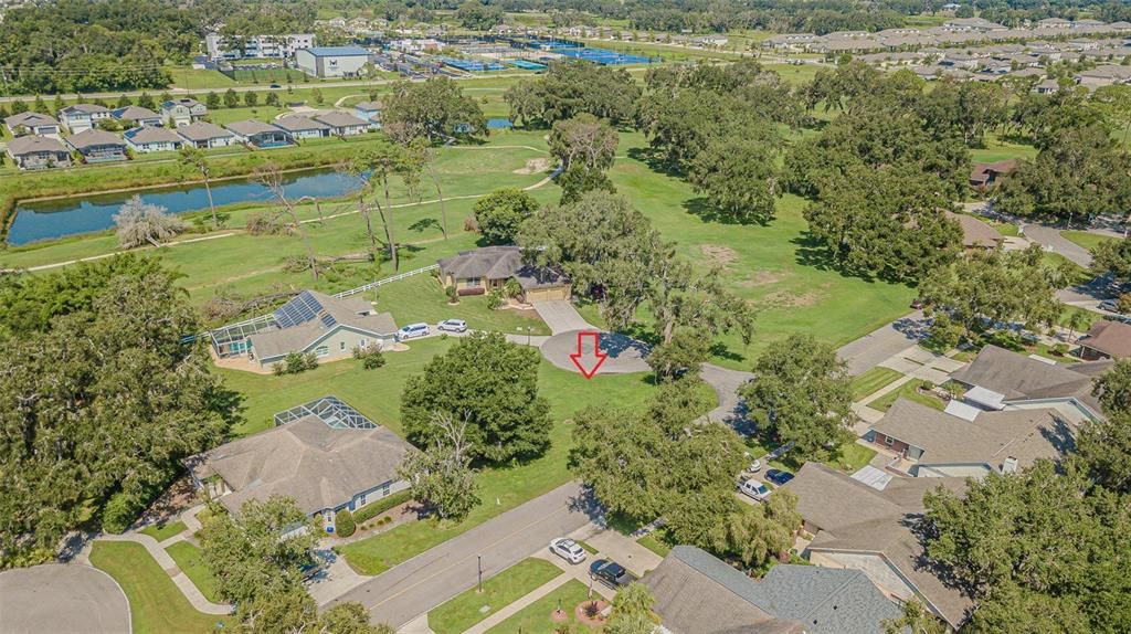 На продажу: $74,900 (0.23 acres)