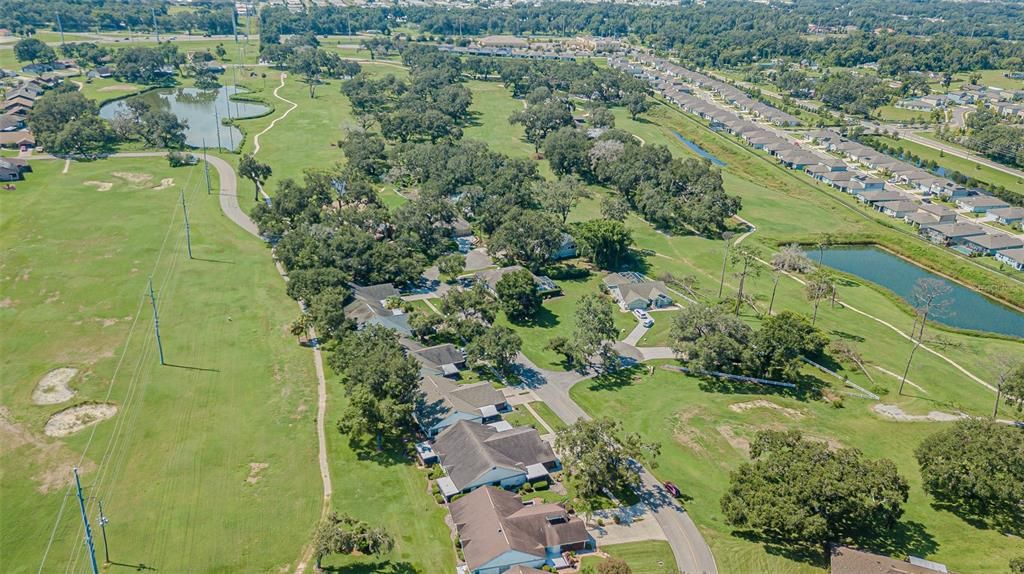 На продажу: $74,900 (0.23 acres)