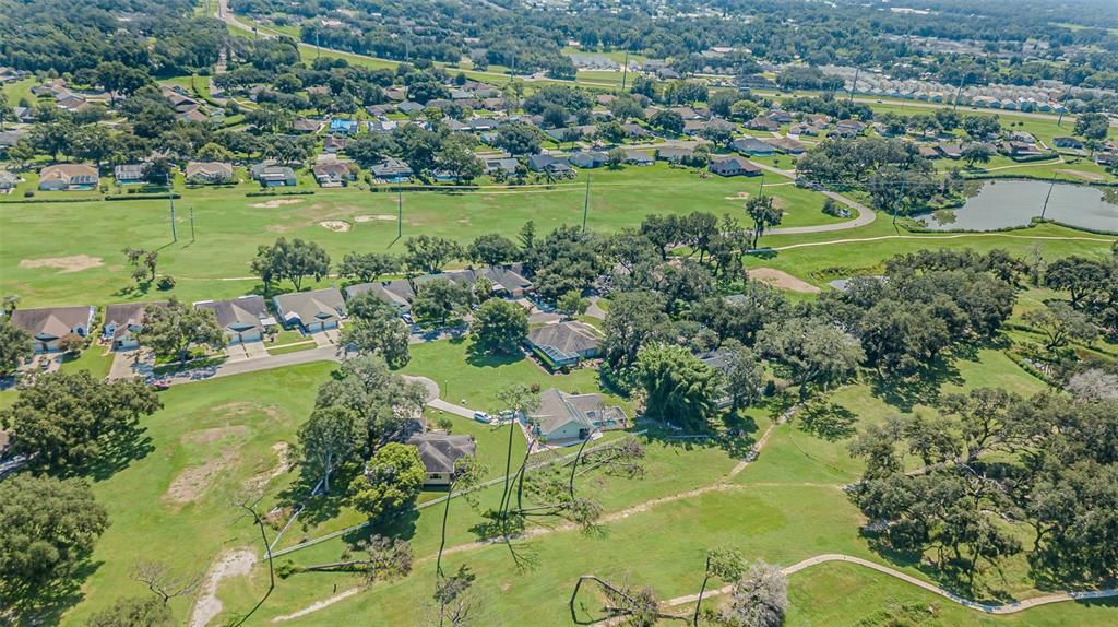 На продажу: $74,900 (0.23 acres)