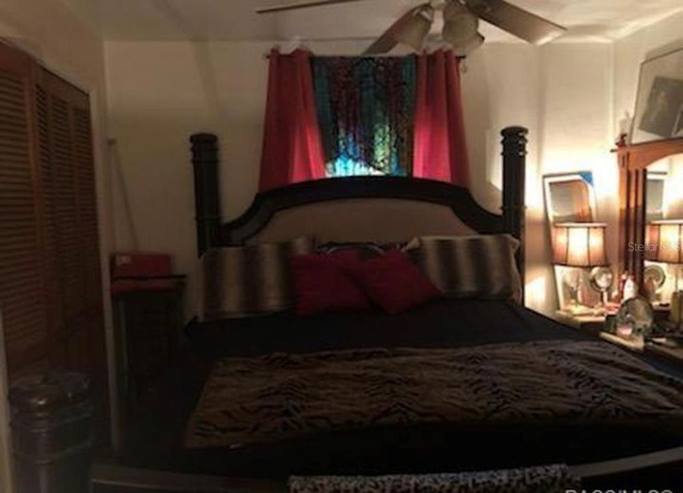 For Sale: $225,000 (3 beds, 1 baths, 1216 Square Feet)