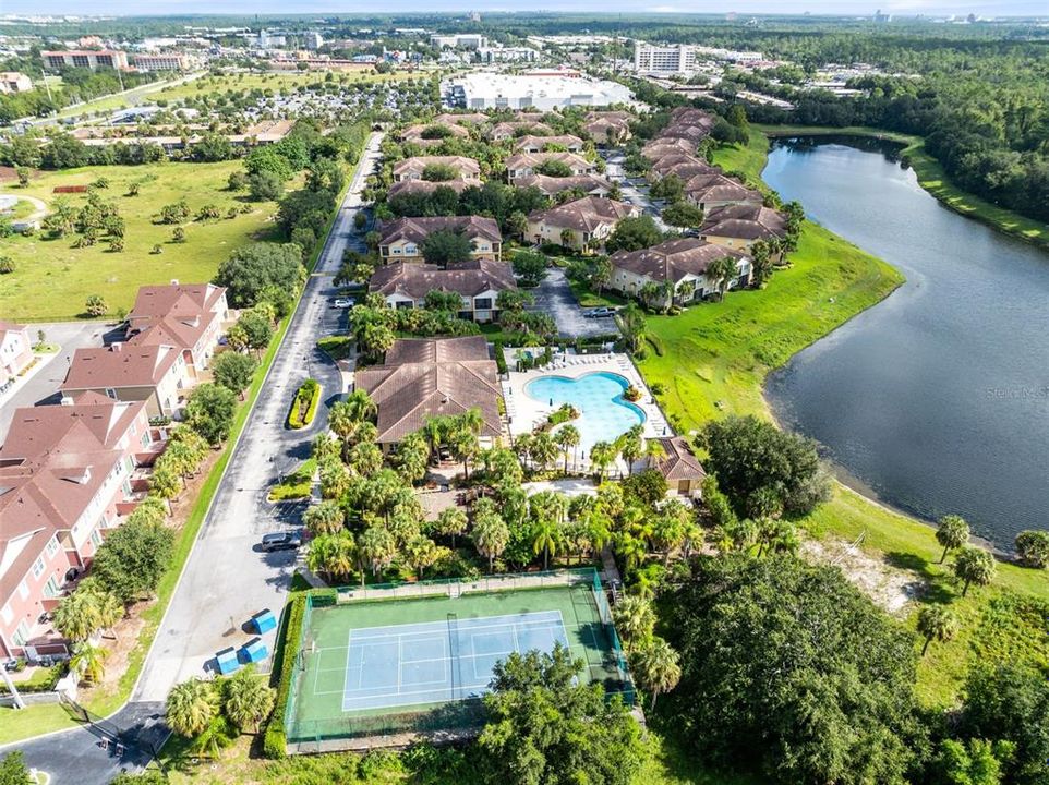 Active With Contract: $265,000 (2 beds, 2 baths, 1015 Square Feet)