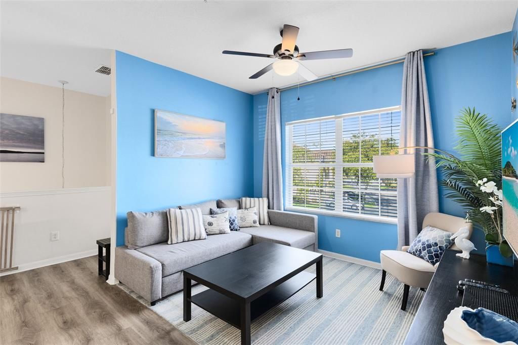 Active With Contract: $265,000 (2 beds, 2 baths, 1015 Square Feet)