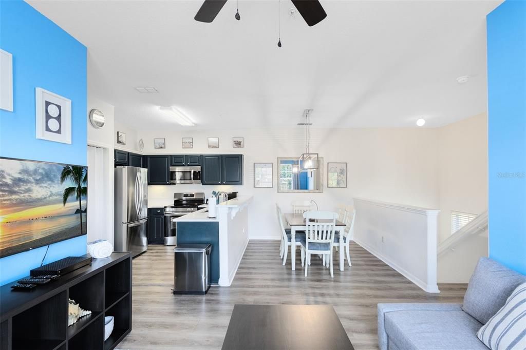 Active With Contract: $265,000 (2 beds, 2 baths, 1015 Square Feet)