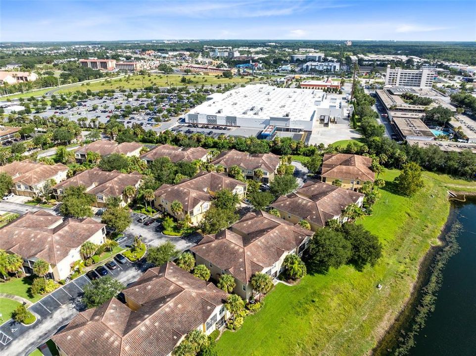 Active With Contract: $265,000 (2 beds, 2 baths, 1015 Square Feet)