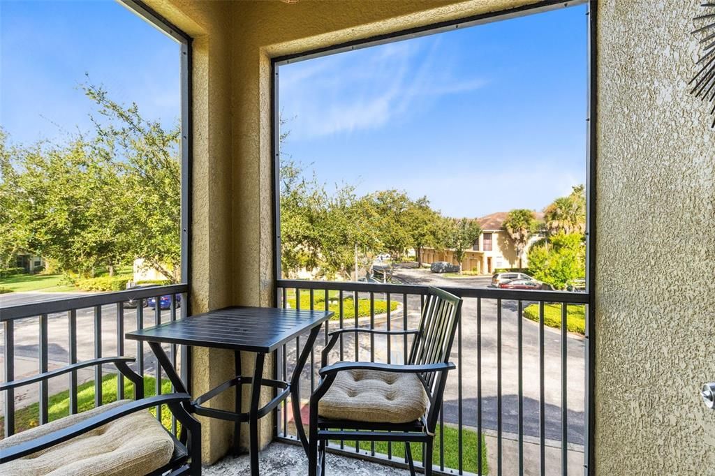 Active With Contract: $265,000 (2 beds, 2 baths, 1015 Square Feet)