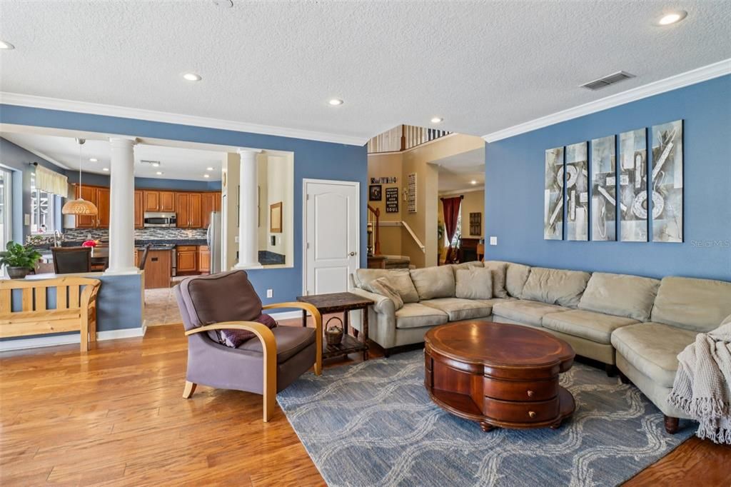 For Sale: $774,994 (5 beds, 3 baths, 3525 Square Feet)