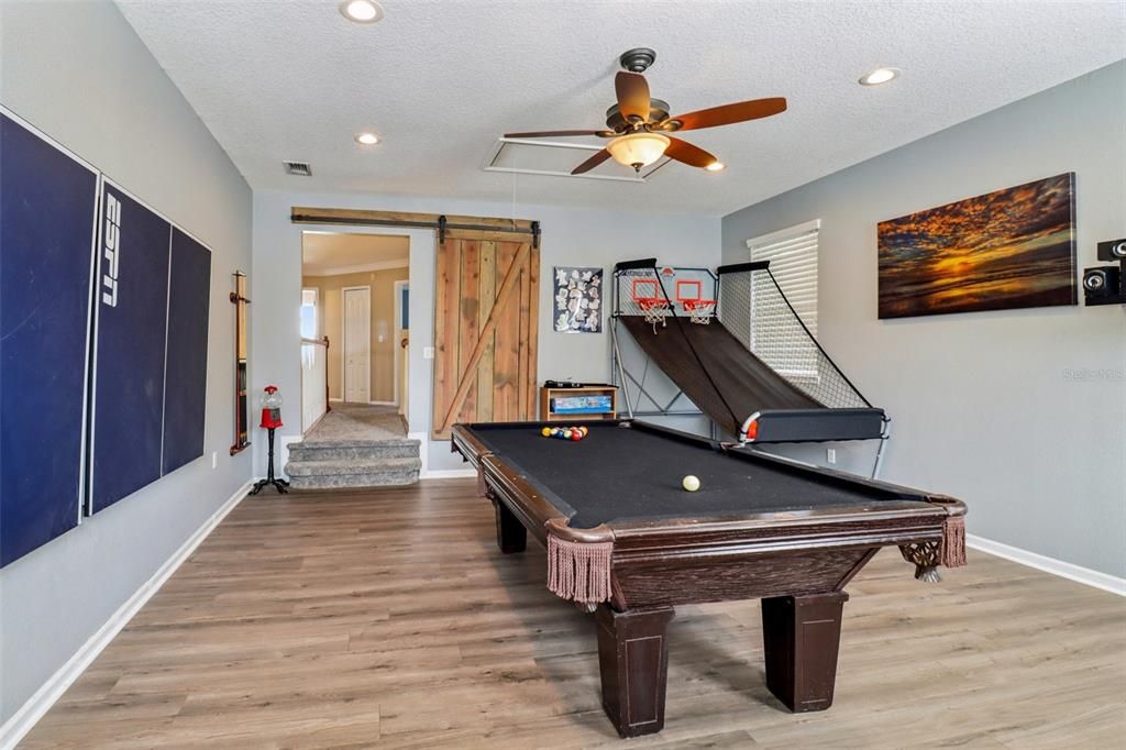 For Sale: $774,994 (5 beds, 3 baths, 3525 Square Feet)