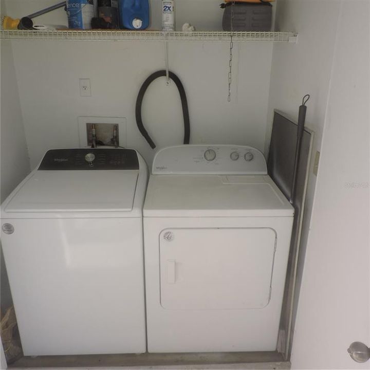 待售: $142,500 (2 贝兹, 2 浴室, 912 平方英尺)