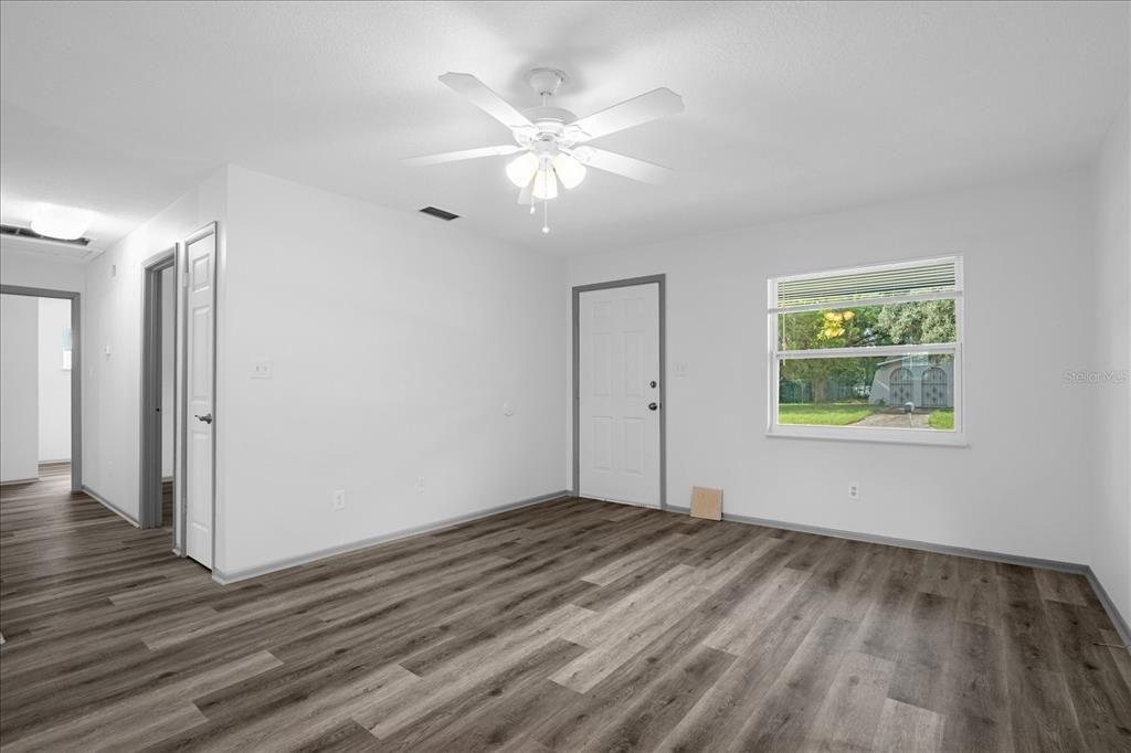 出租: $1,750 (3 贝兹, 2 浴室, 1026 平方英尺)