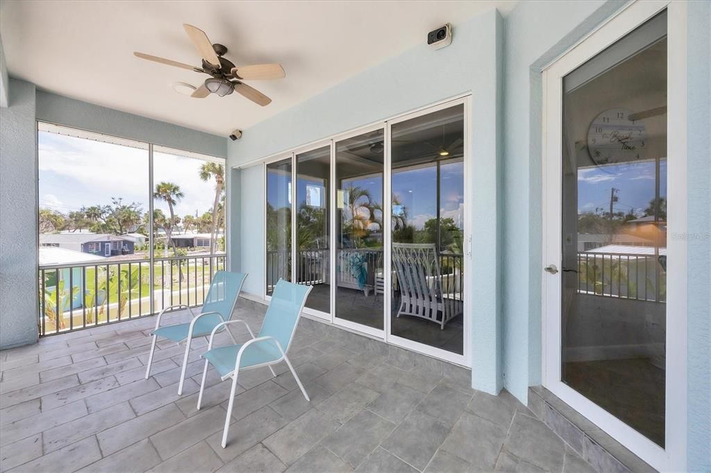 待售: $1,899,999 (3 贝兹, 2 浴室, 2504 平方英尺)