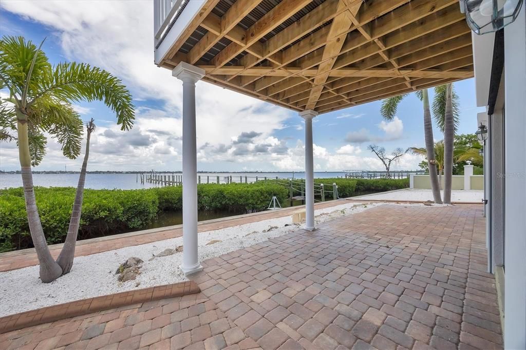 待售: $1,899,999 (3 贝兹, 2 浴室, 2504 平方英尺)