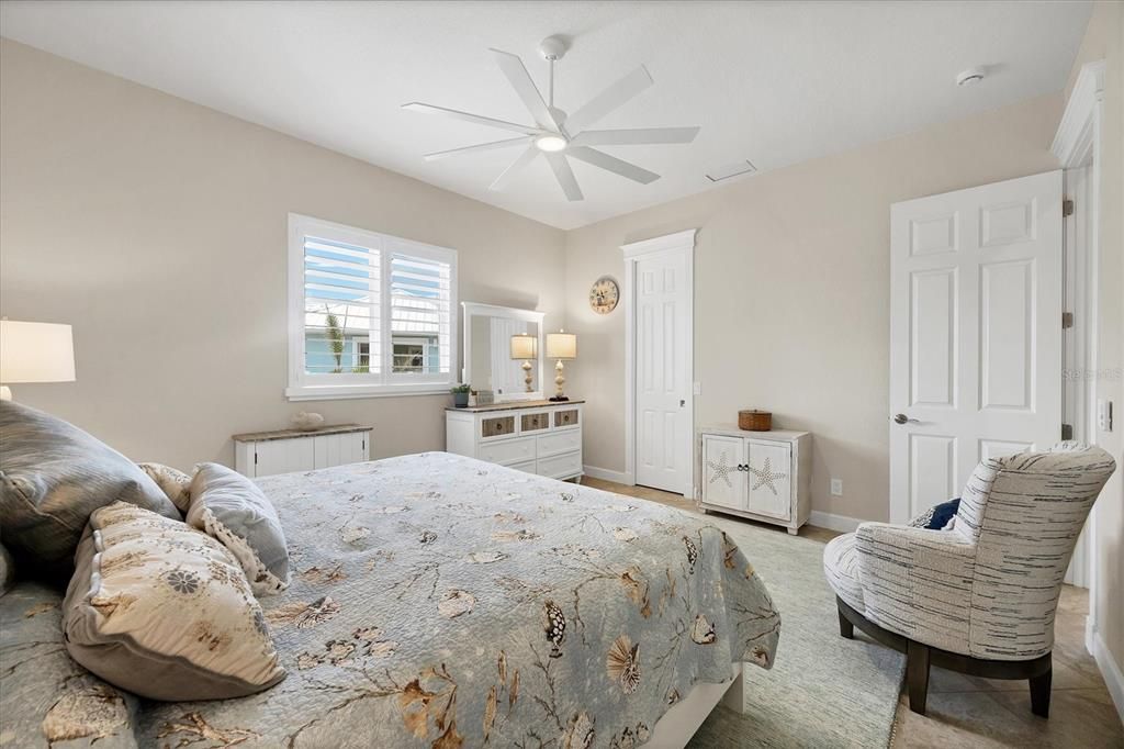 待售: $1,899,999 (3 贝兹, 2 浴室, 2504 平方英尺)