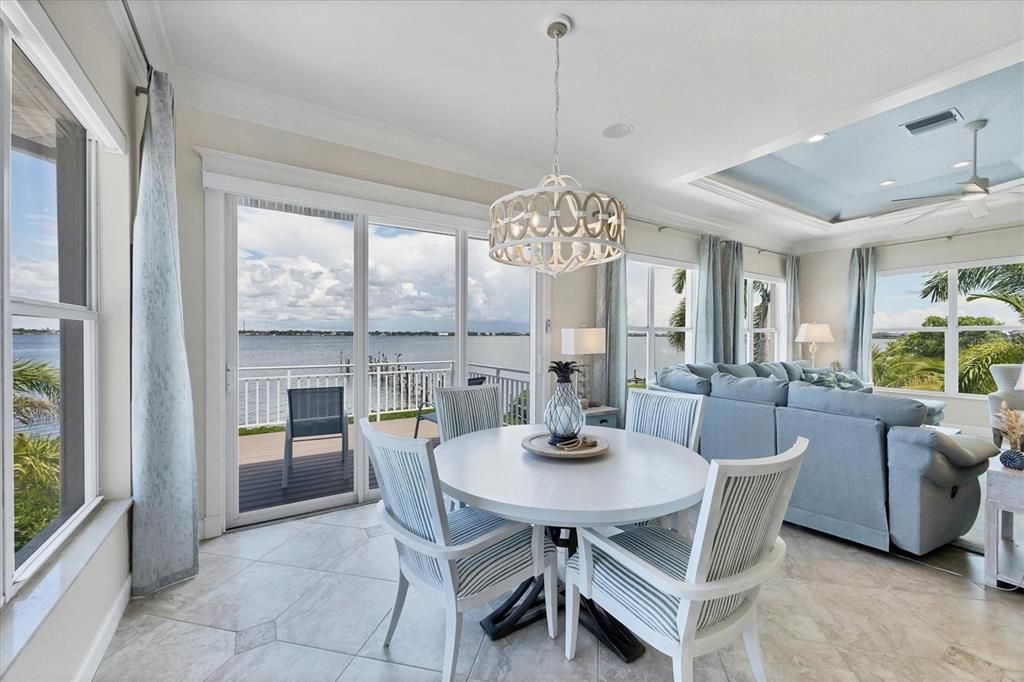 待售: $1,899,999 (3 贝兹, 2 浴室, 2504 平方英尺)