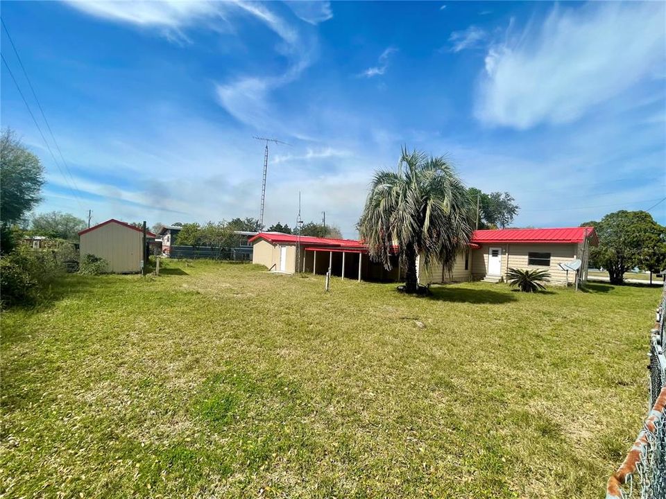 For Sale: $159,000 (2 beds, 1 baths, 1224 Square Feet)