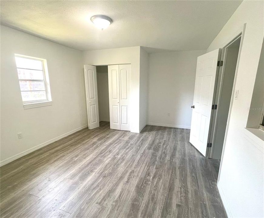 For Sale: $159,000 (2 beds, 1 baths, 1224 Square Feet)