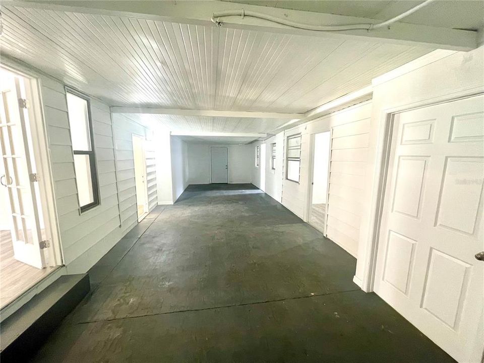 For Sale: $159,000 (2 beds, 1 baths, 1224 Square Feet)