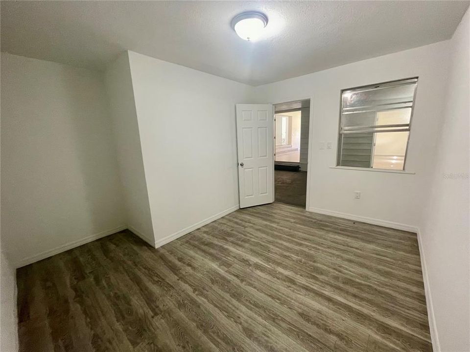 For Sale: $159,000 (2 beds, 1 baths, 1224 Square Feet)