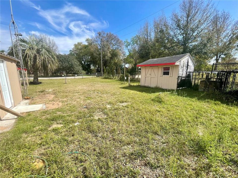 For Sale: $159,000 (2 beds, 1 baths, 1224 Square Feet)