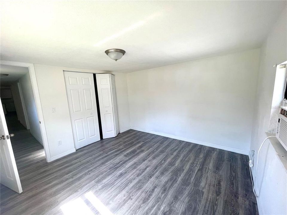 For Sale: $159,000 (2 beds, 1 baths, 1224 Square Feet)