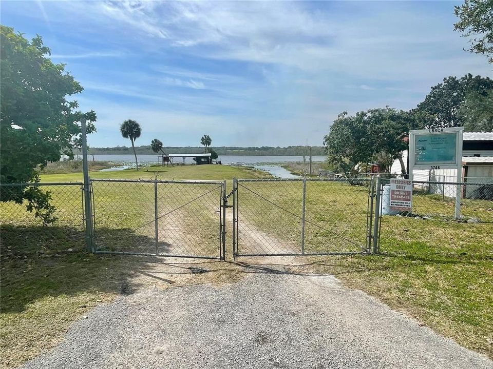 For Sale: $159,000 (2 beds, 1 baths, 1224 Square Feet)